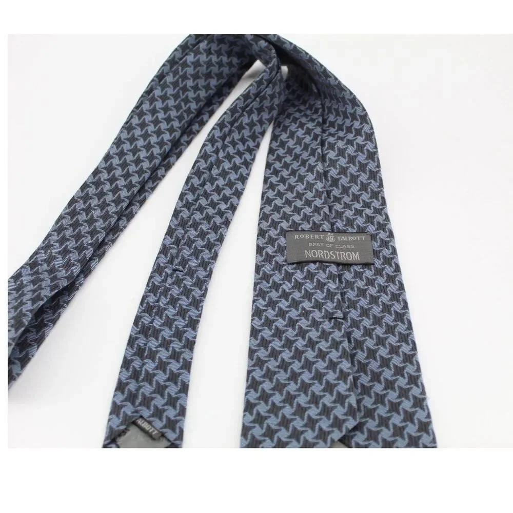 Robert Talbott Best of Class Tie Gray Blue Houndstooth 100% Silk Hand Sewn USA